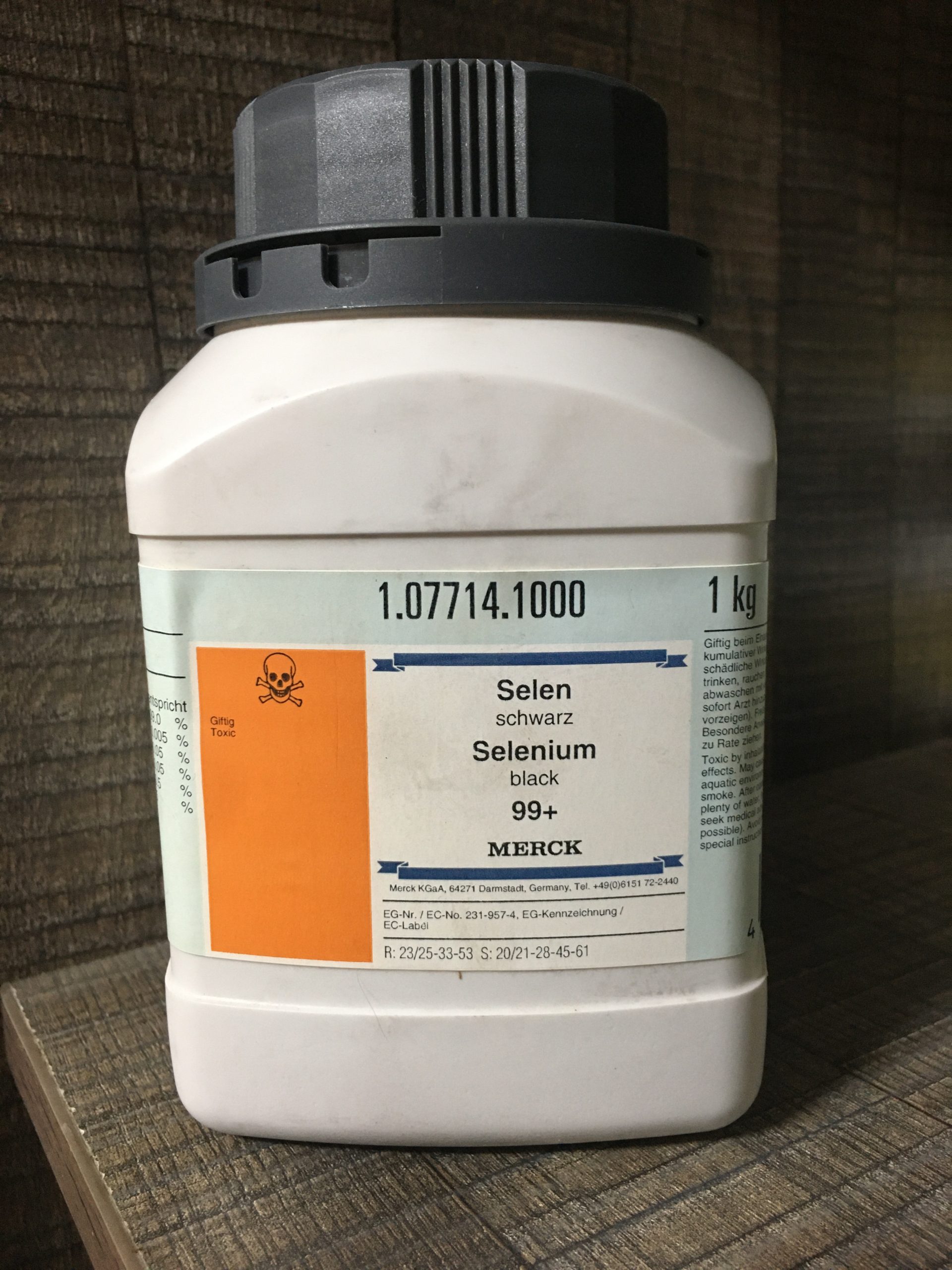 Selenium black 99+