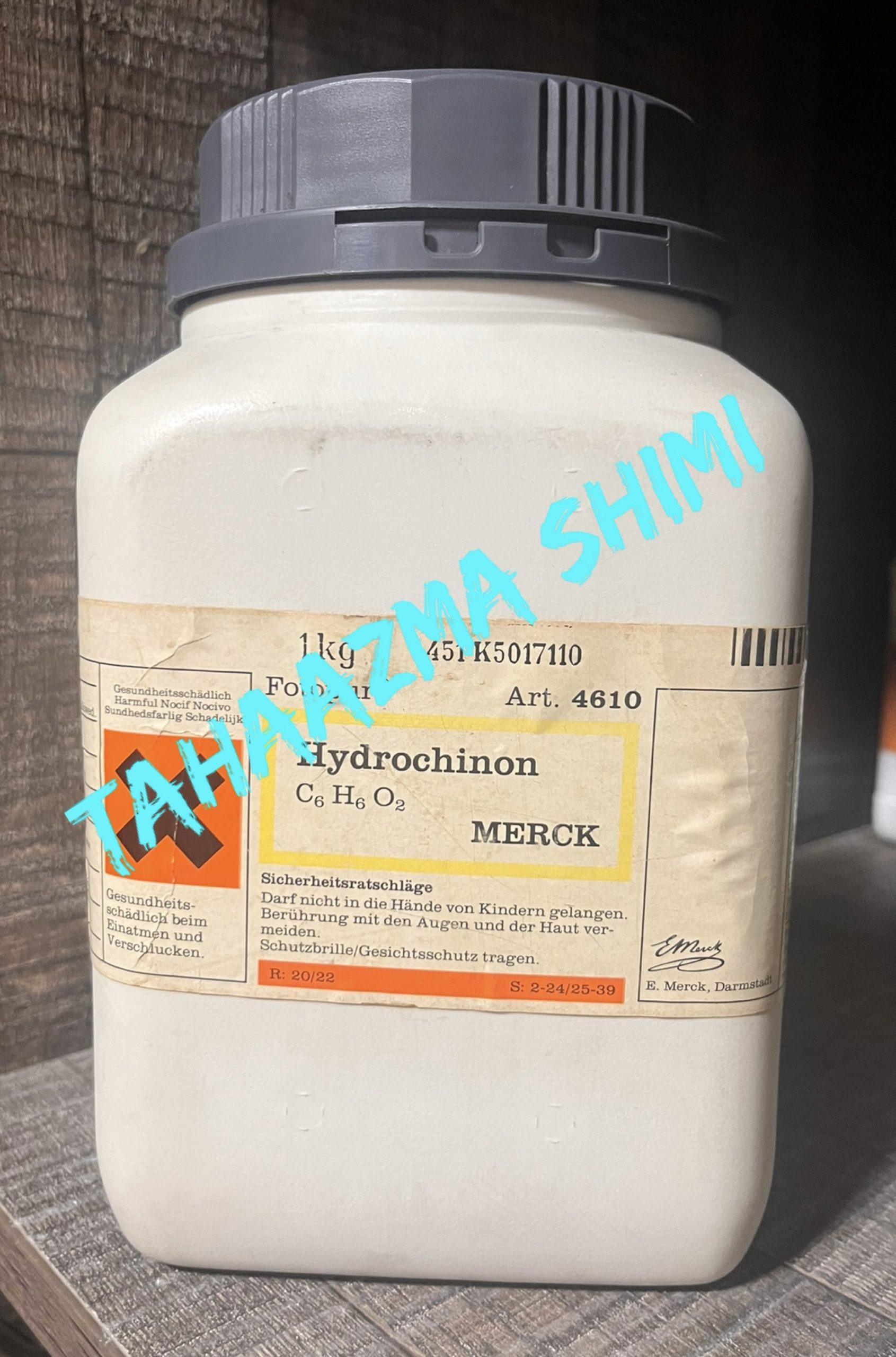 Hydroquinone for synthesis
